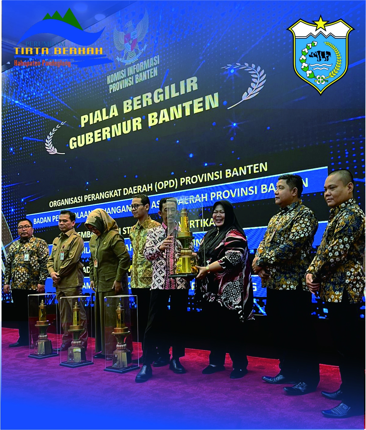 MERAIH PENGHARGAAN SEBAGAI BADAN PUBLIK INFORMATIF